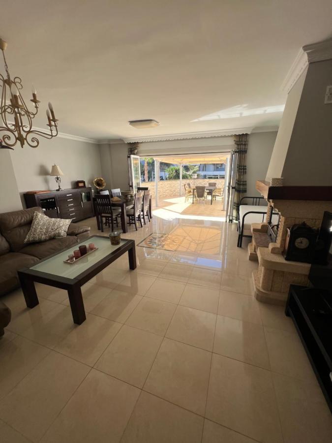 شقة Casa Bajamar Playa نيرخا المظهر الخارجي الصورة