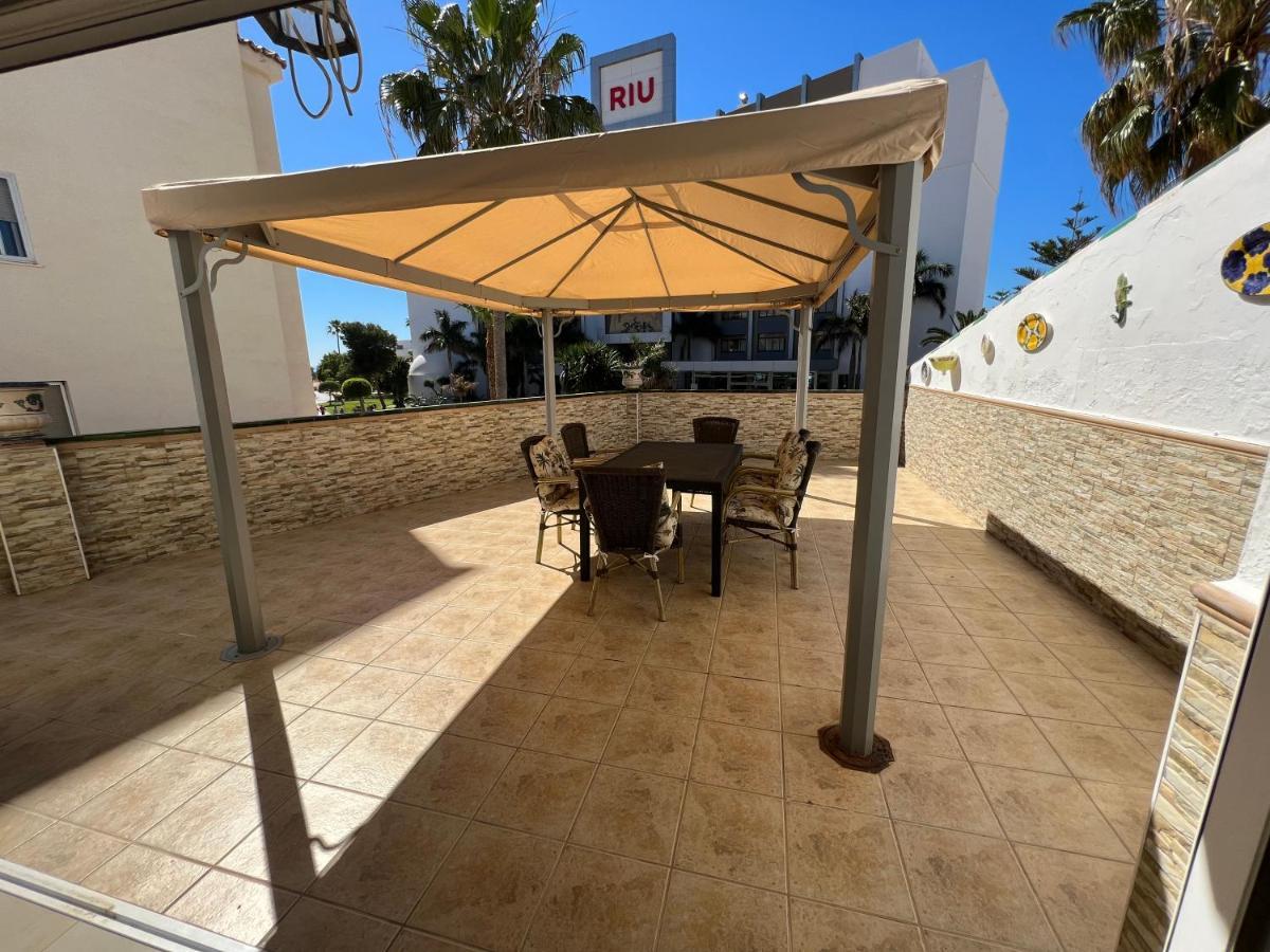 شقة Casa Bajamar Playa نيرخا المظهر الخارجي الصورة